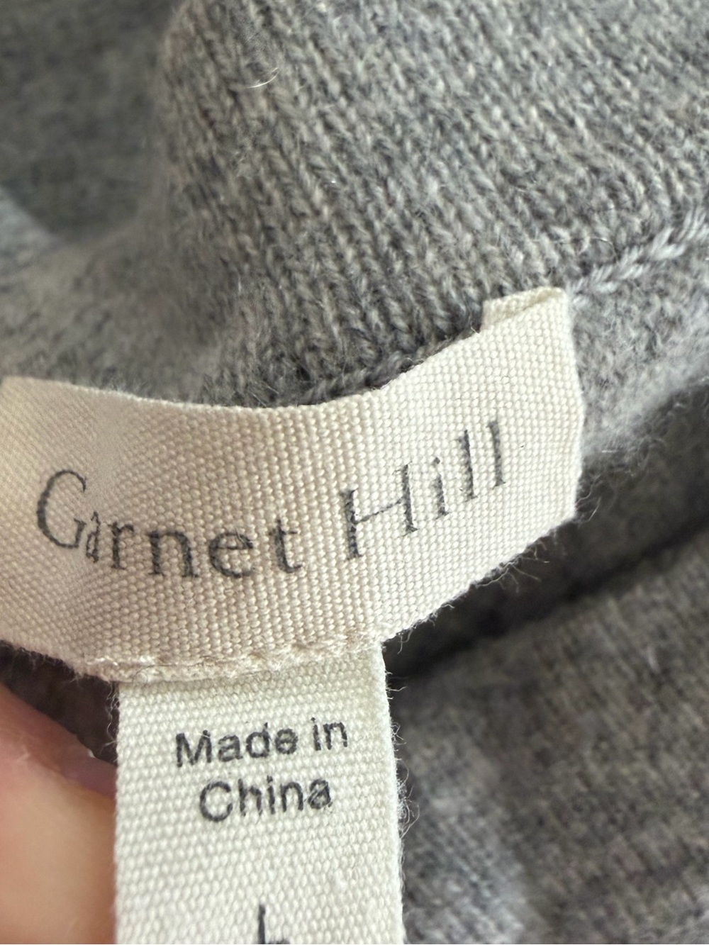 Garnet Hill Essential Cashmere V-Neck Sweater - Picture 11 of 13
